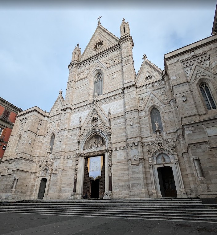 ナポリ大聖堂(サンタ・マリア・アッスンタ大聖堂)の写真