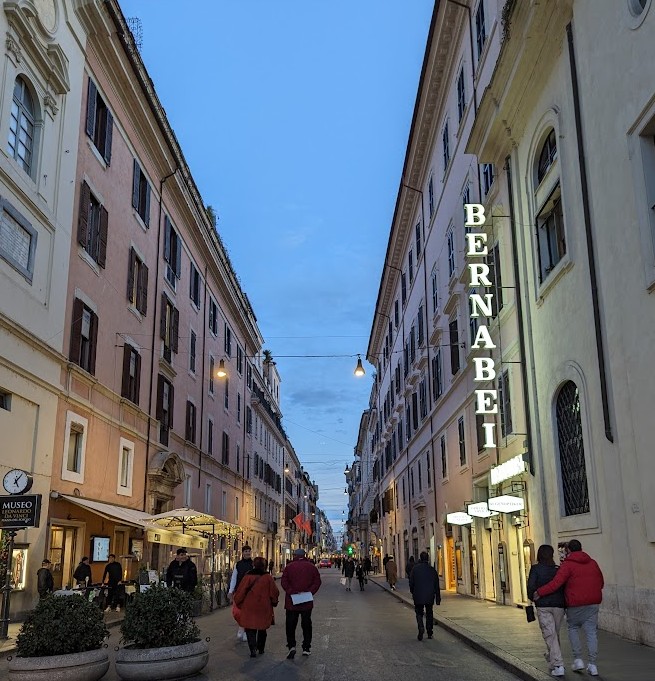 ポポロ広場周辺