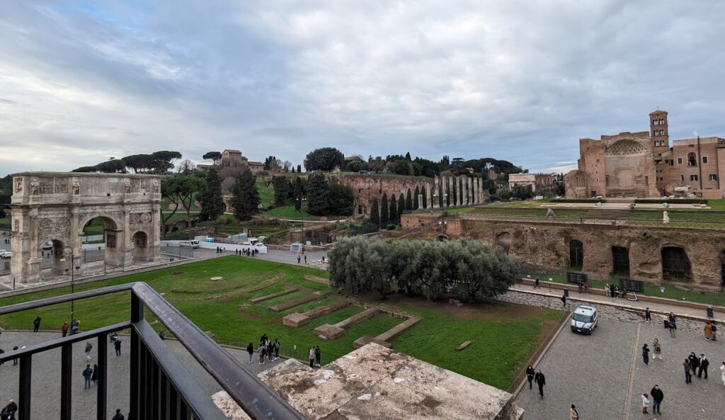 コロッセオの中4