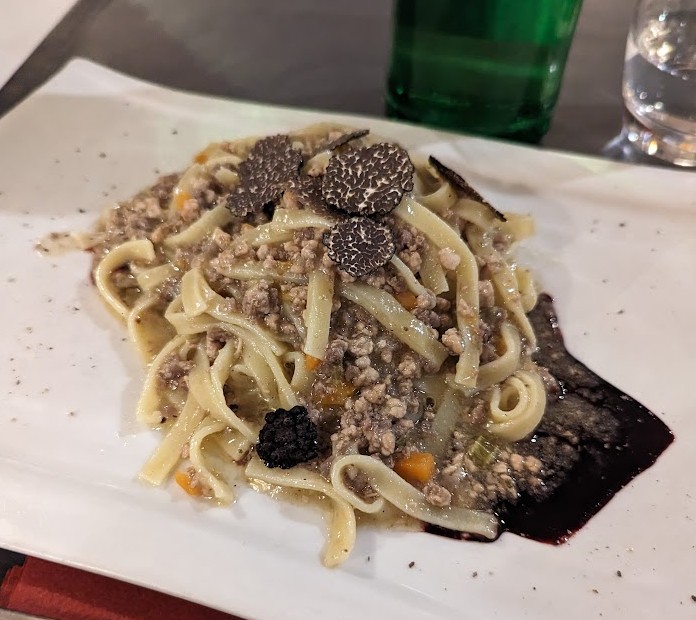 初日にローマのレストランで食べたパスタ