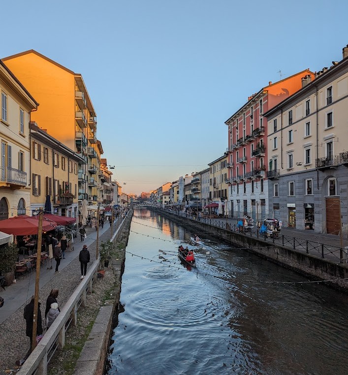 ナビリオ・グランデ運河（ポルタ・ジェノヴァ）