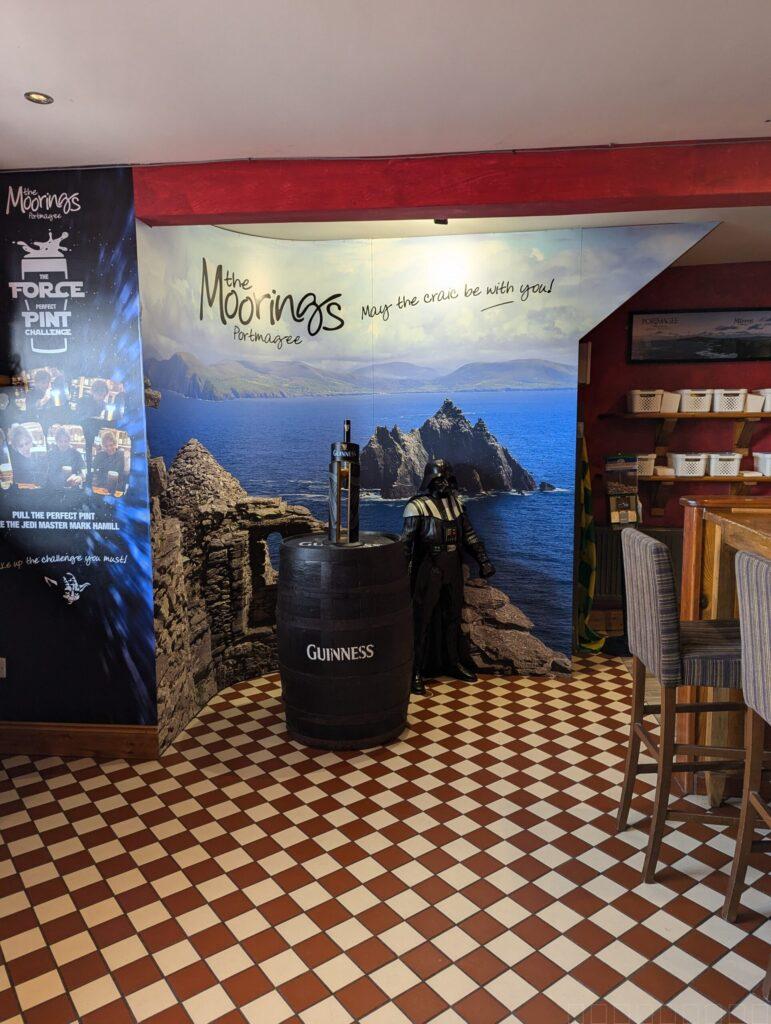 The Moorings店内