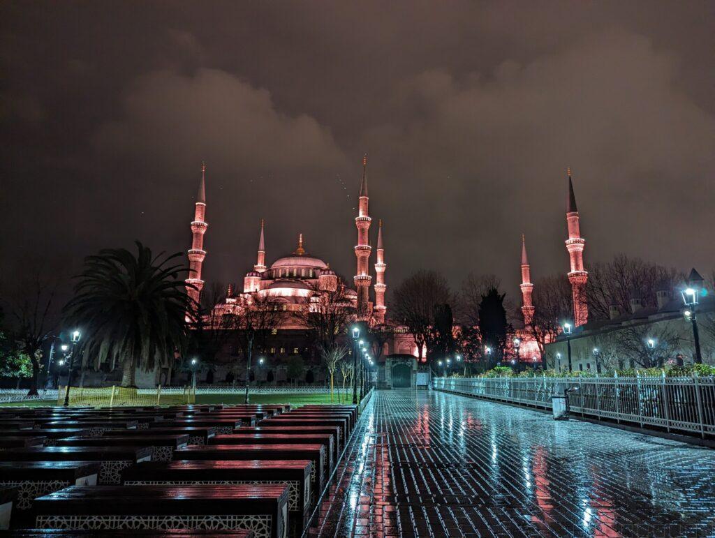 イスタンブール モスク 夜景