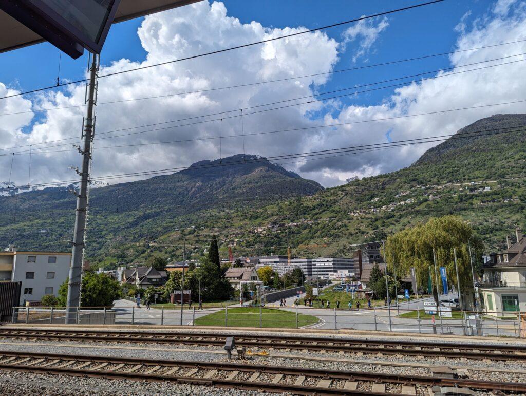 途中駅